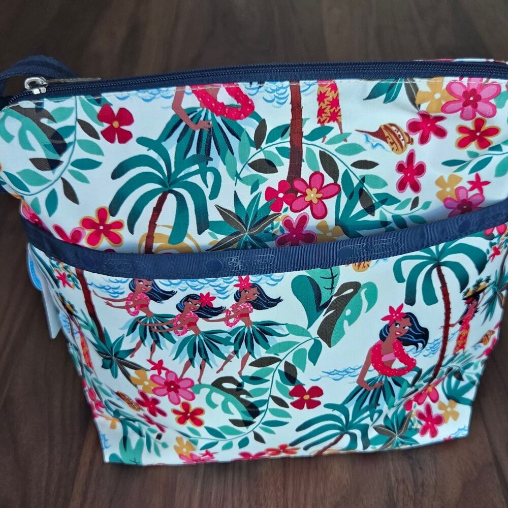 LeSportsac Exclusive Edition Hawaii Hula Love Small Cleo Crossbody Hobo NWT